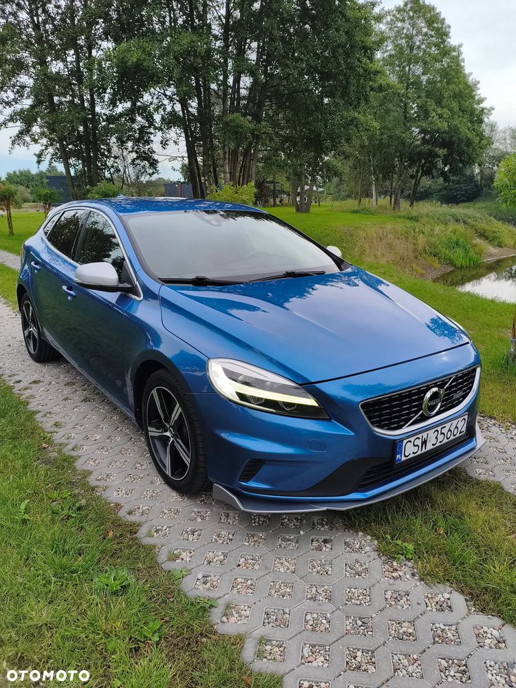 Volvo V40 T2 Drive-E R-Design Momentum - 2