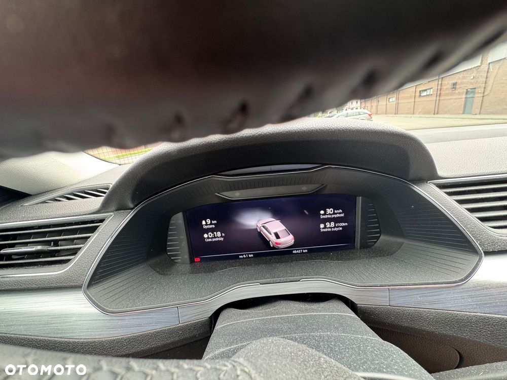 Skoda Superb 2.0 TSI Ambition DSG - 6