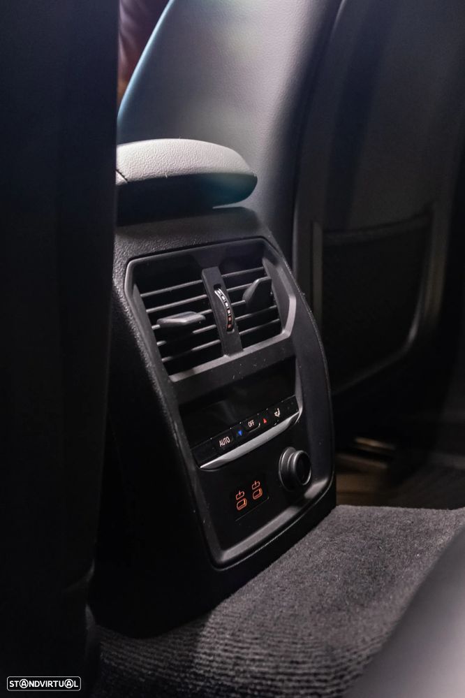 BMW 320 d Pack M Auto - 26