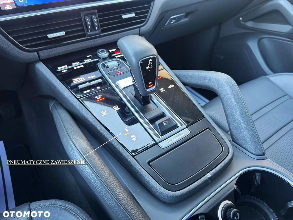 Porsche Cayenne Platinum Edition - 22