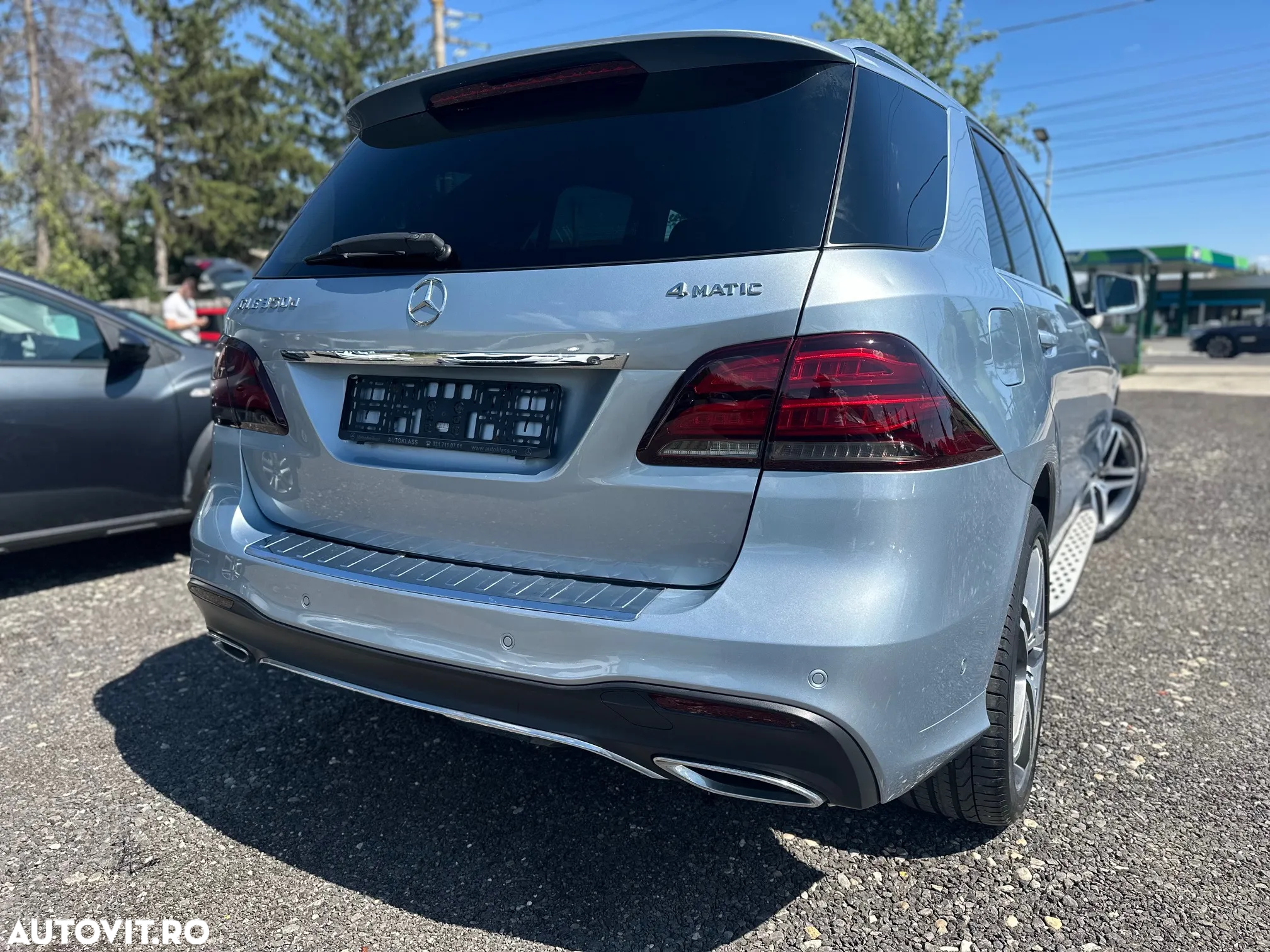 Mercedes-Benz GLE 350 d 4MATIC - 3