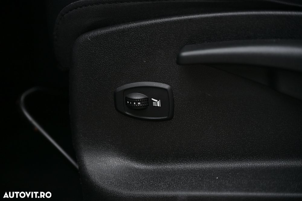 Renault Grand Scenic dCi 130 FAP Start & Stop Bose Edition - 16