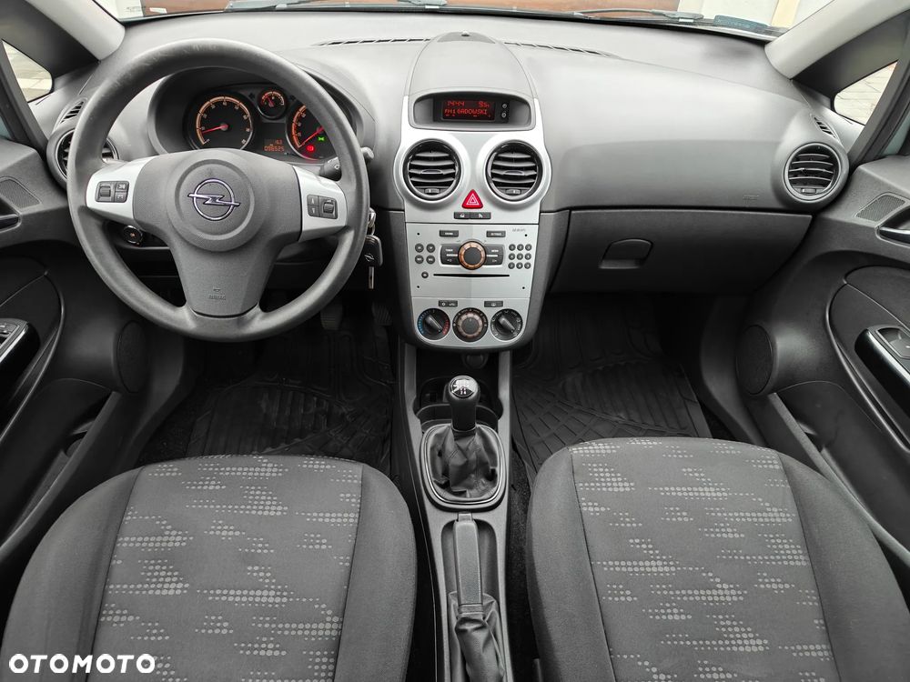 Opel Corsa 1.2 16V Edition / Active - 8