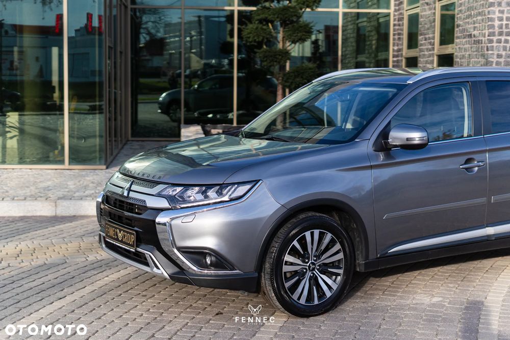 Mitsubishi Outlander - 6