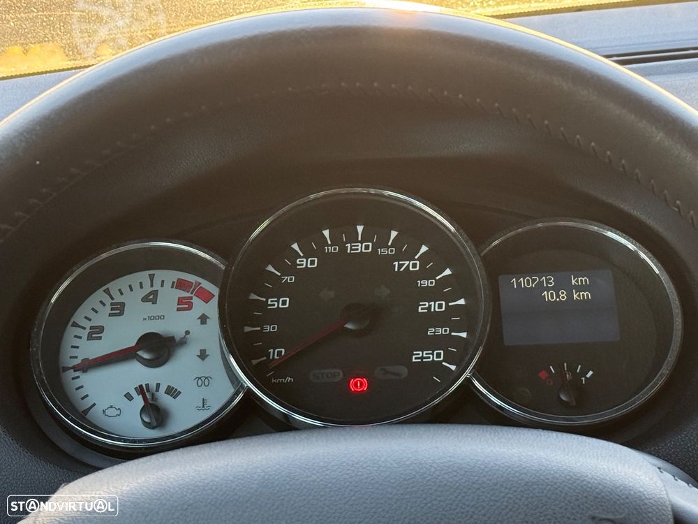 Renault Mégane Coupe 1.5 dCi GT Line - 20