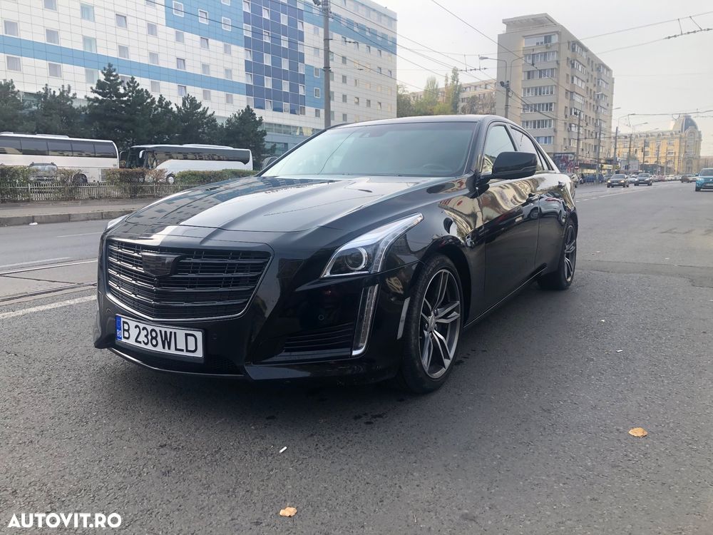 Cadillac CTS - 1