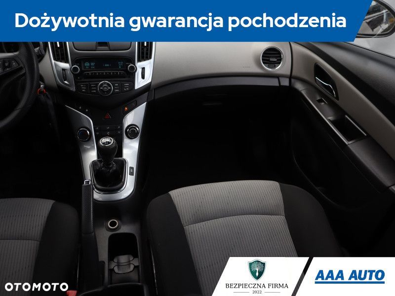 Chevrolet Cruze - 9