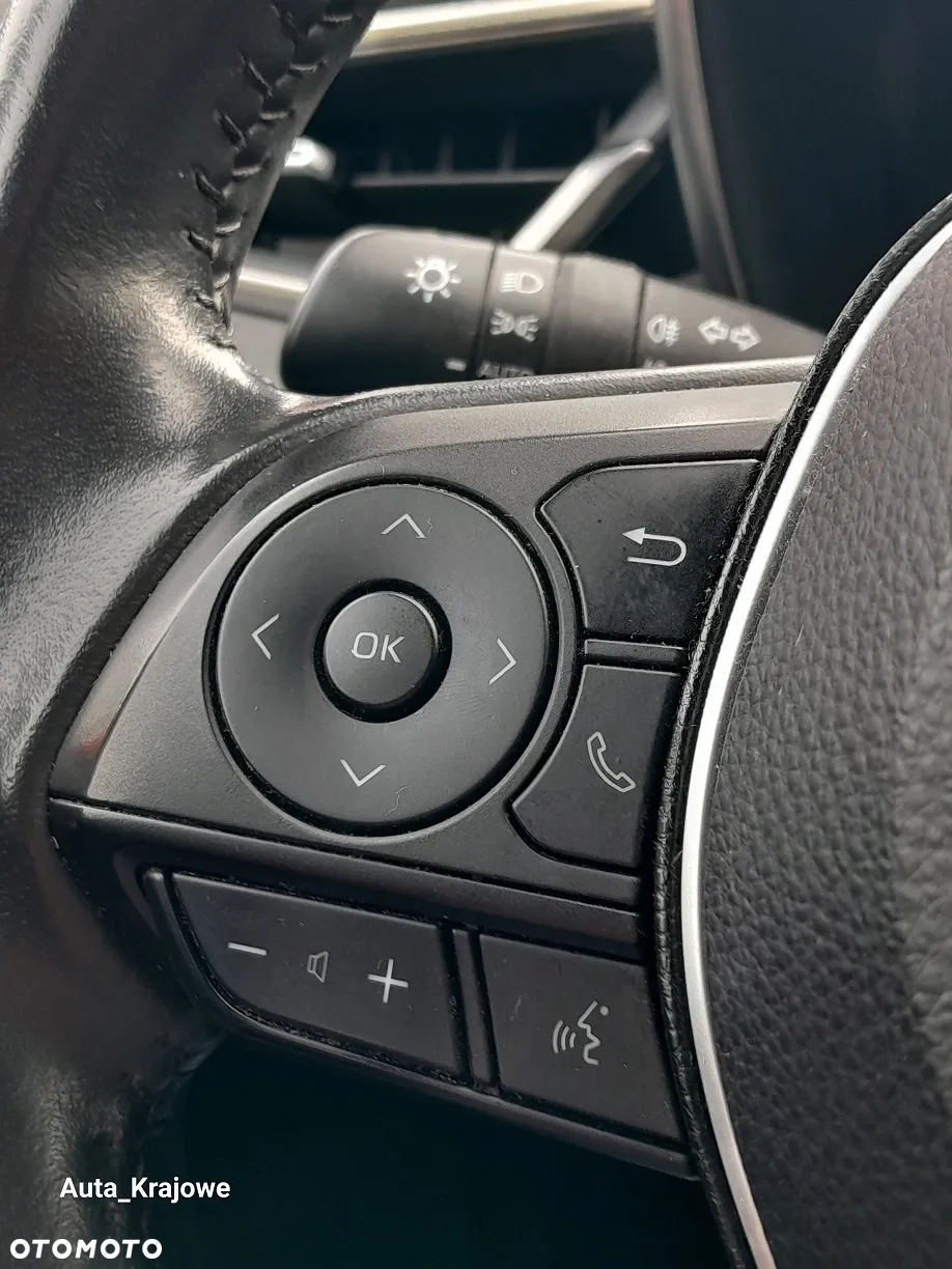 Toyota Corolla 1.8 Hybrid Comfort - 23