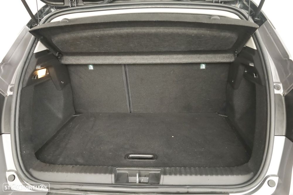 Renault Captur 1.0 TCe Techno Bi-Fuel - 25