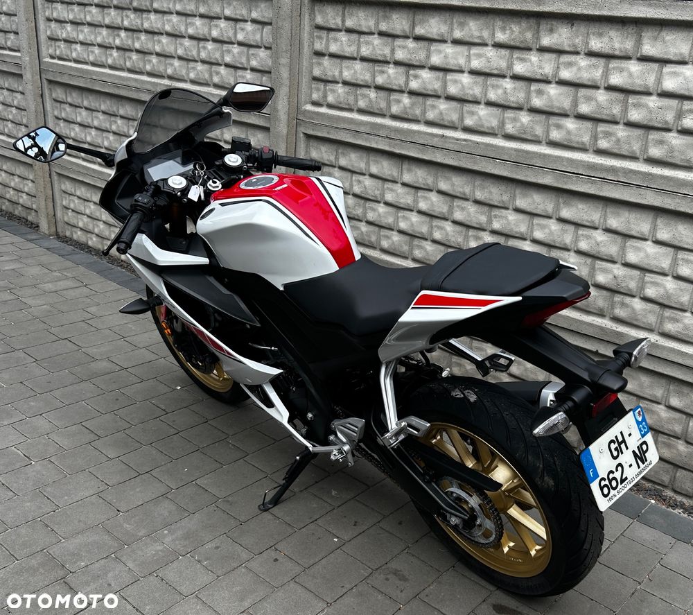 Yamaha YZF - 26