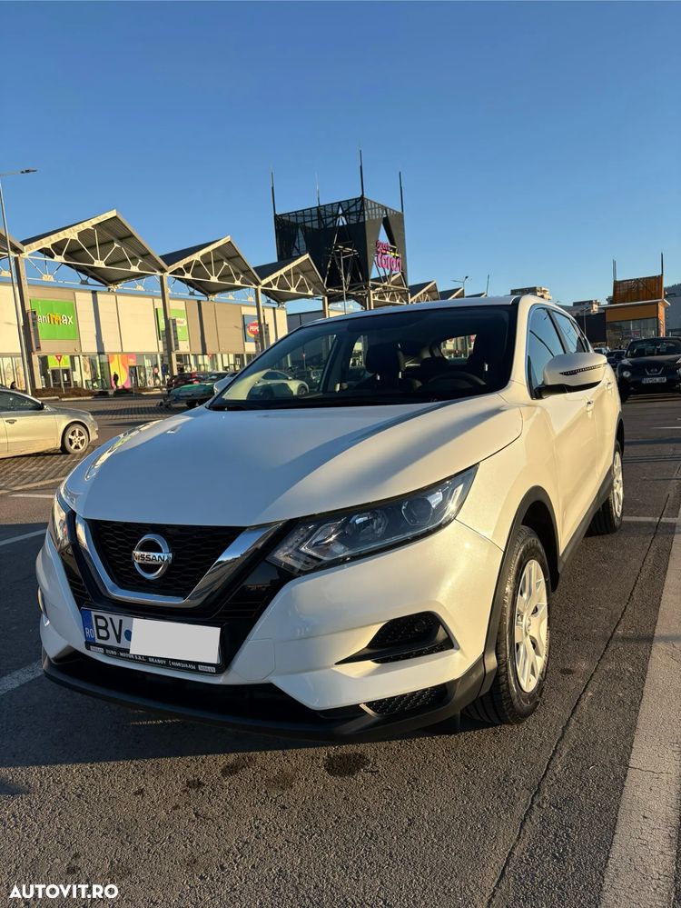 Nissan Qashqai 1.3 DIG-T VISIA - 4