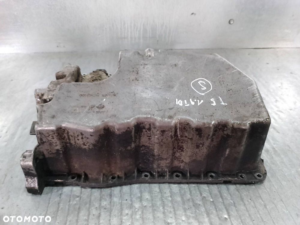 MISKA OLEJOWA VW TRANSPORTER T5 038103603AD 1.9 TDI - 4