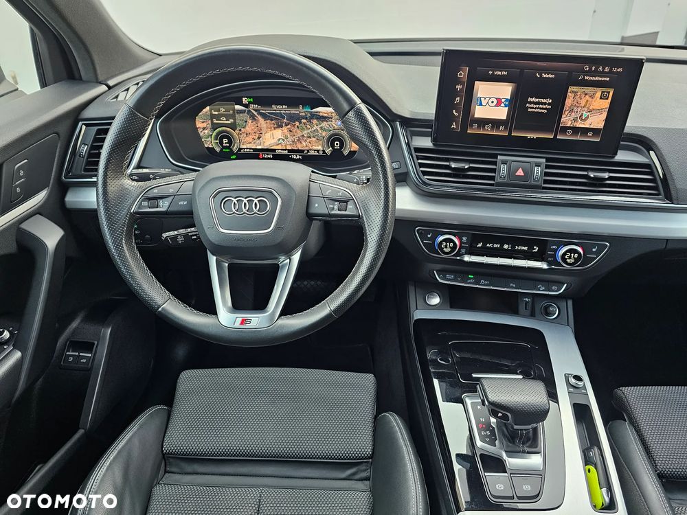 Audi Q5 50 TFSIe quattro S tronic S line - 28