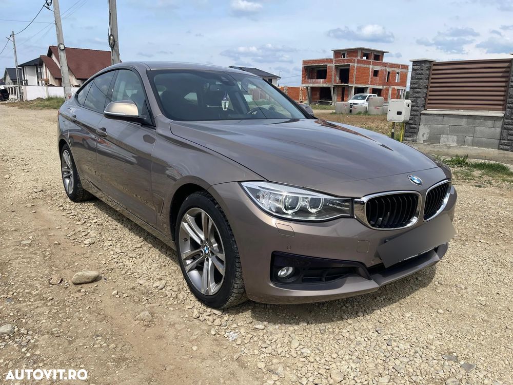 BMW Seria 3 320d xDrive Sport Line - 2