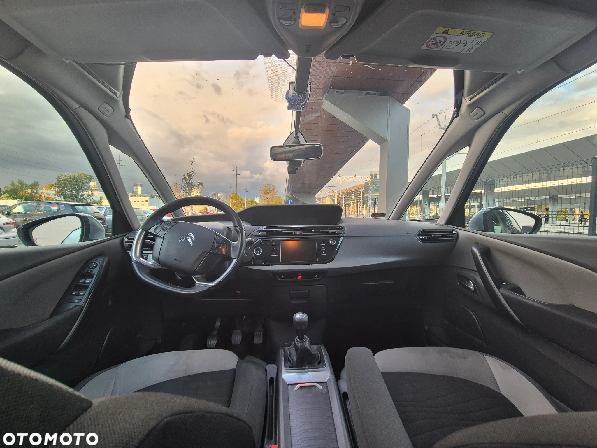 Citroën C4 Picasso - 11