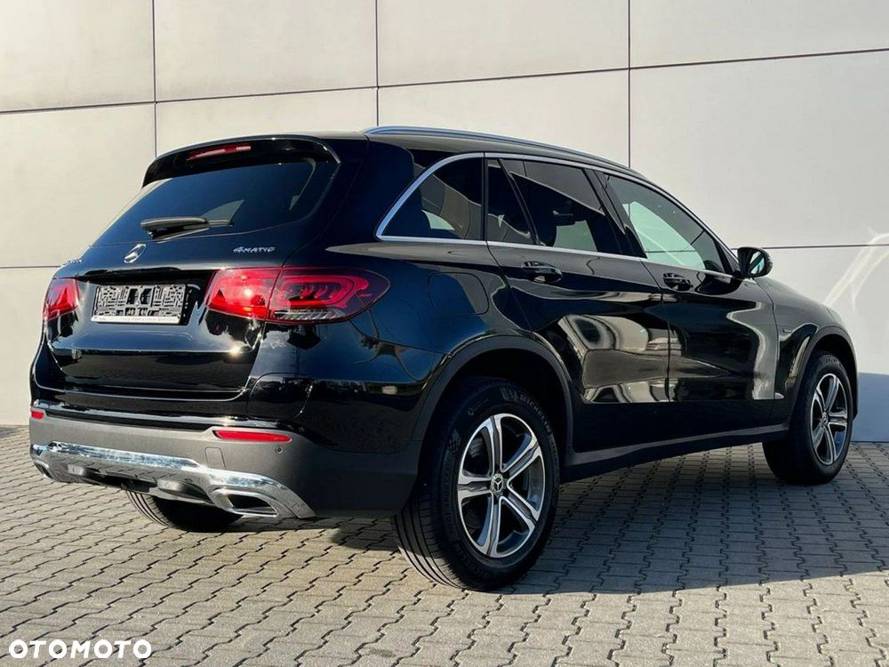 Mercedes-Benz GLC 300 e 4-Matic Avantgarde - 8
