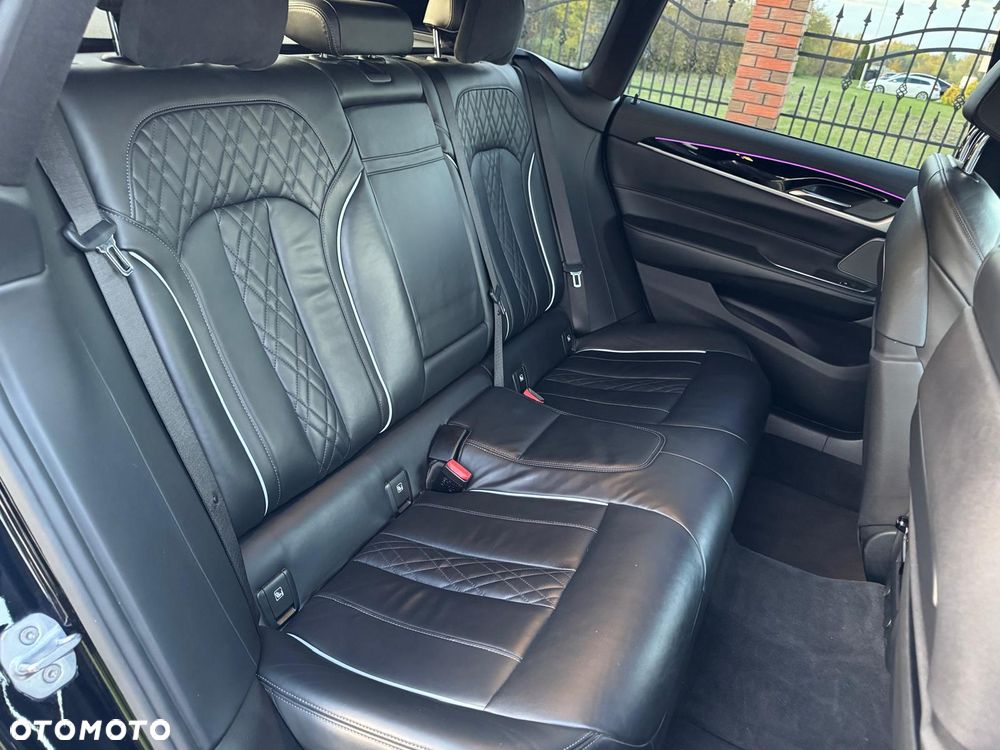 BMW Seria 6 - 21