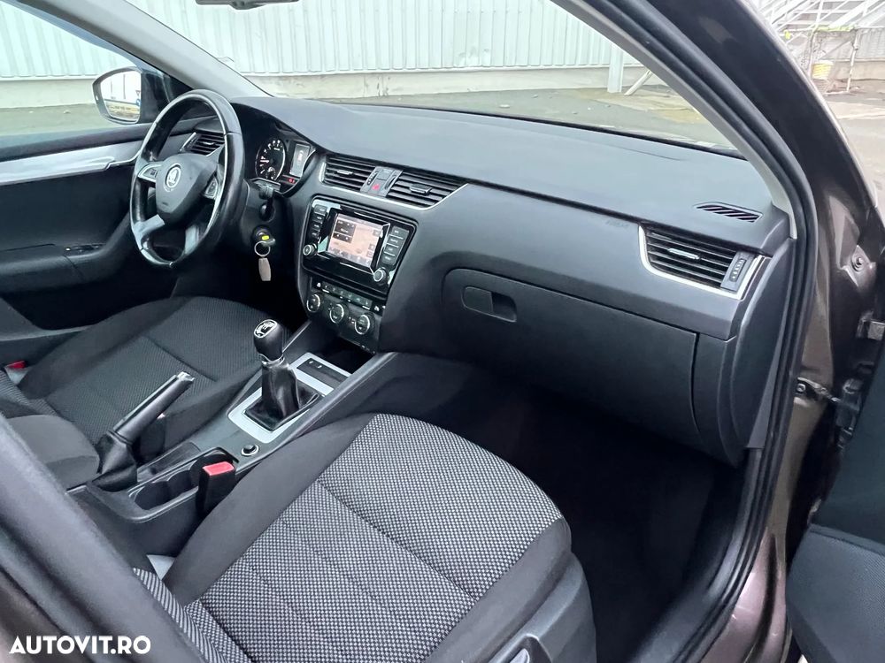 Skoda Octavia 1.6 TDI Ambition Greenline - 28