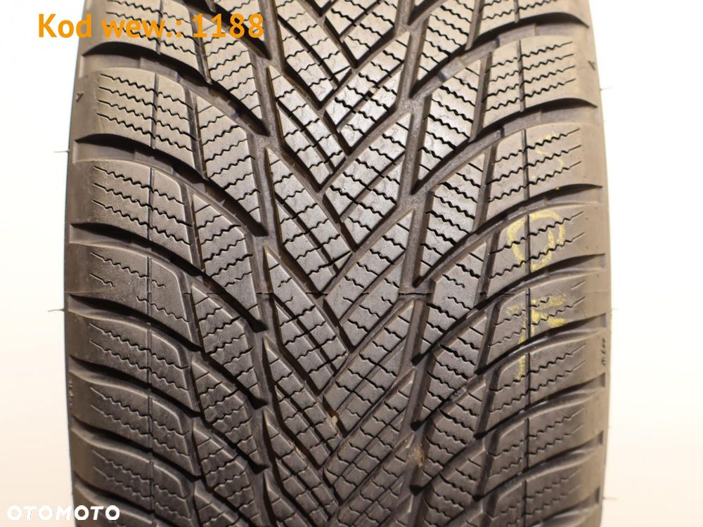 Bridgestone Blizzak LM001 - 205/55 R19 - 6