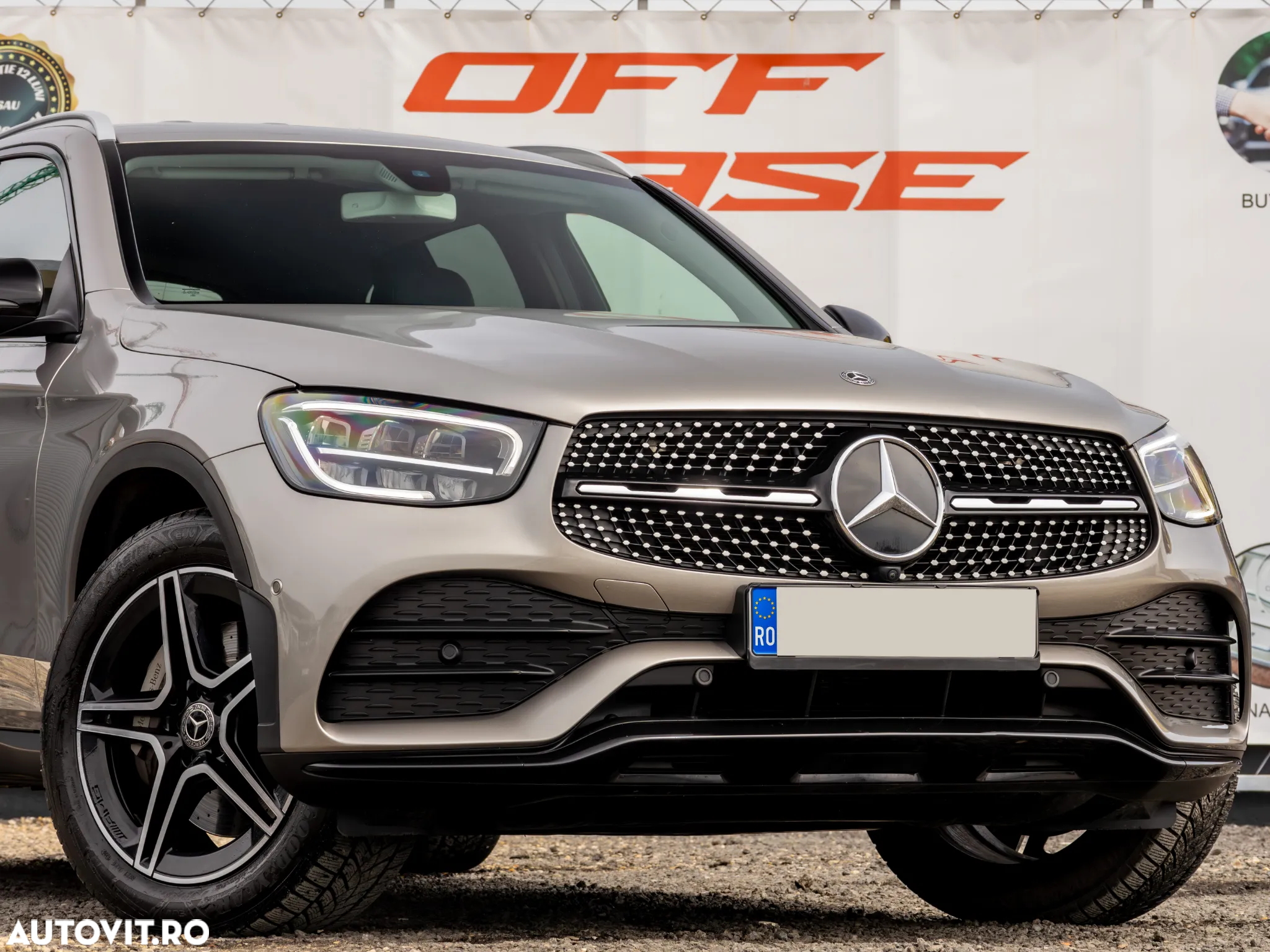 Mercedes-Benz GLC 200 d 4Matic 9G-TRONIC AMG Line - 10