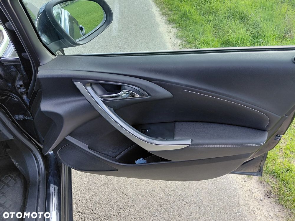 Opel Astra 1.4 T Cosmo - 10