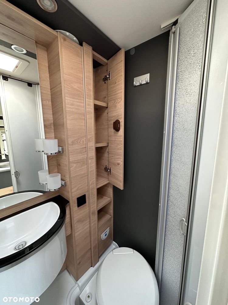 Ford Transit - 12