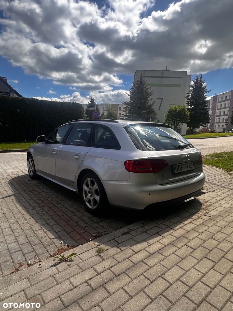 Audi A4 Avant - 6