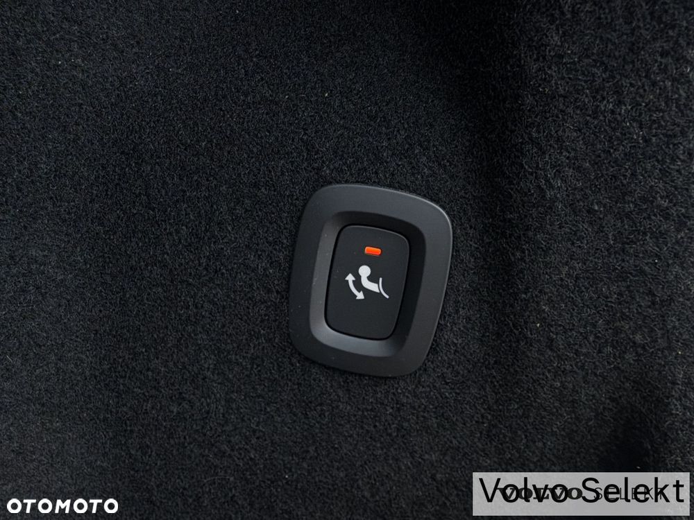 Volvo XC 60 - 35
