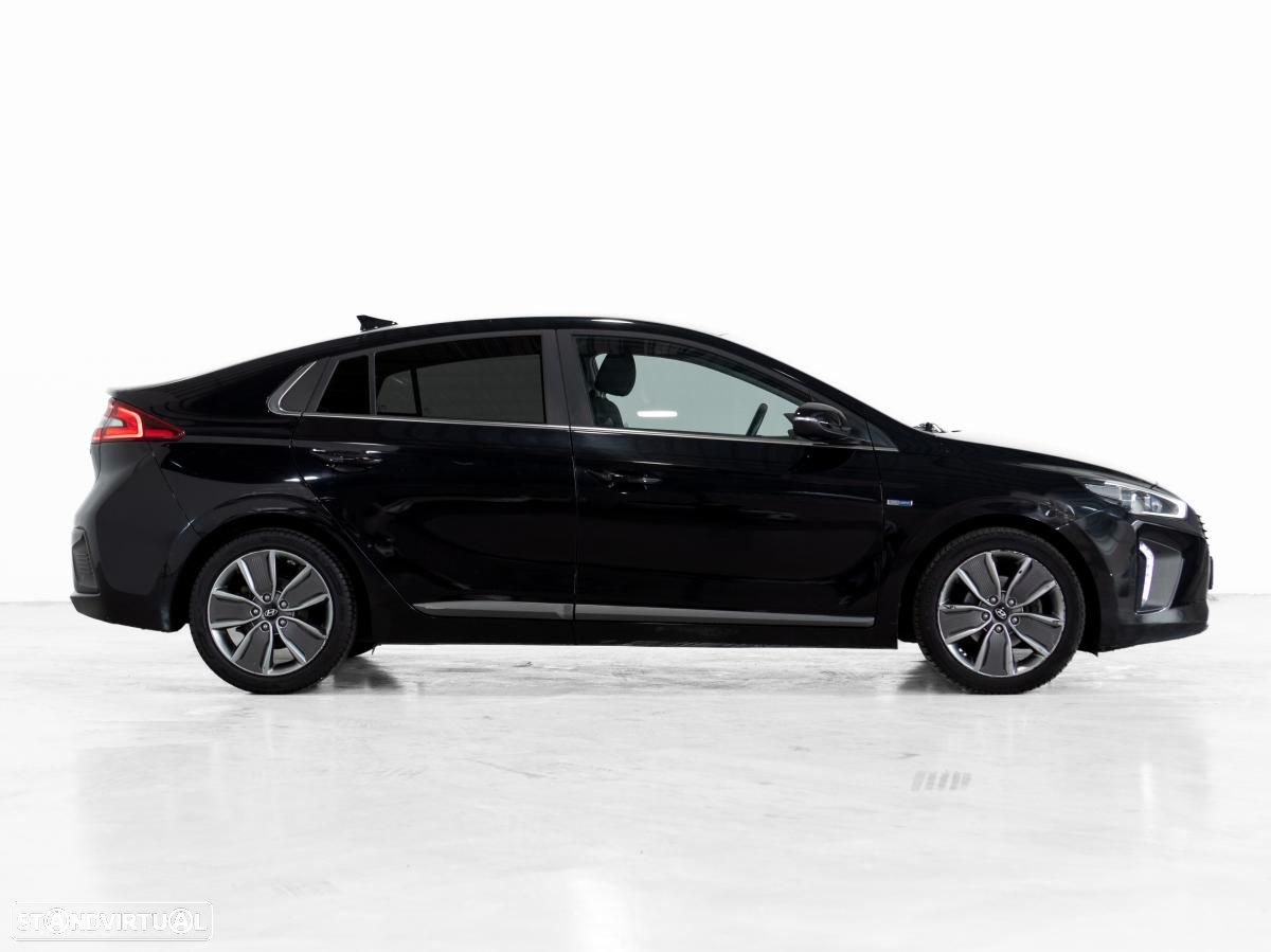 Hyundai Ioniq 1.6 GDI HEV Hybrid Tech - 2
