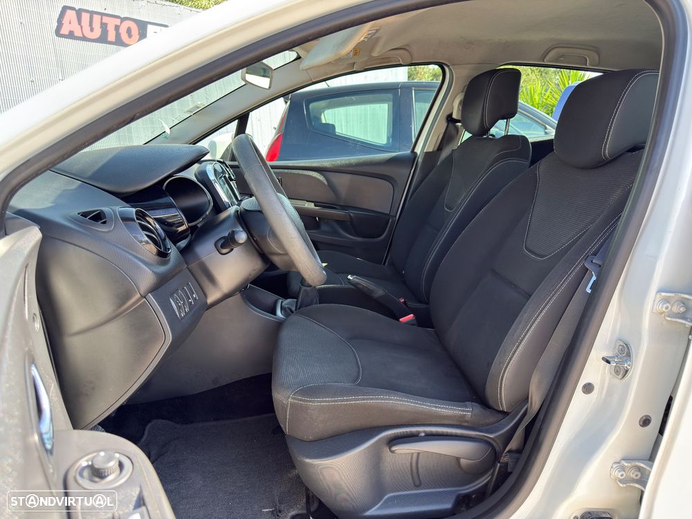 Renault Clio 0.9 TCE Dynamique S - 18