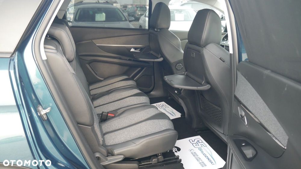 Peugeot 5008 - 20