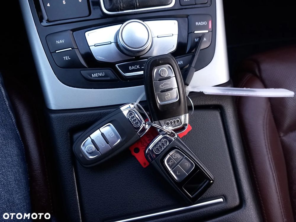 Audi A6 Avant 2.0 TDI ultra S tronic - 23