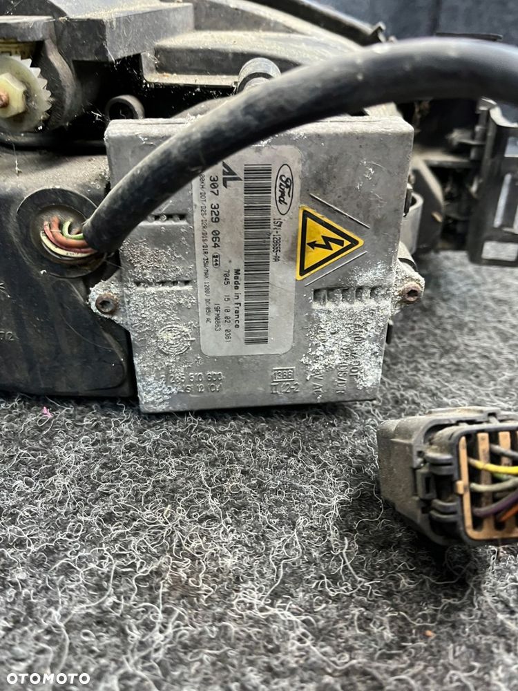 ford mondeo mk III lampa prawa  lewa przód przednia xenon europa - 9