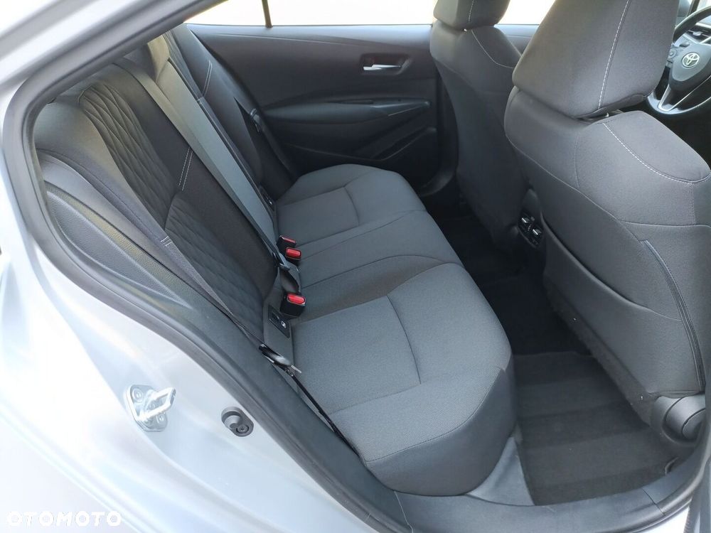 Toyota Corolla 1.6 Premium EU6 - 17