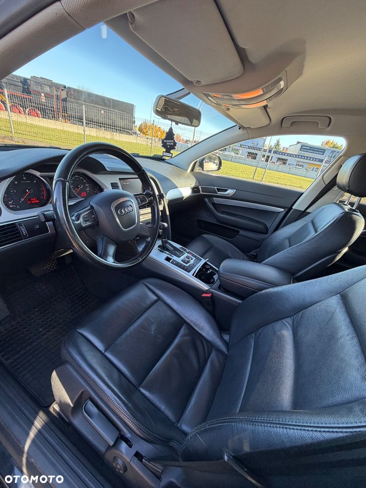 Audi A6 Avant - 16