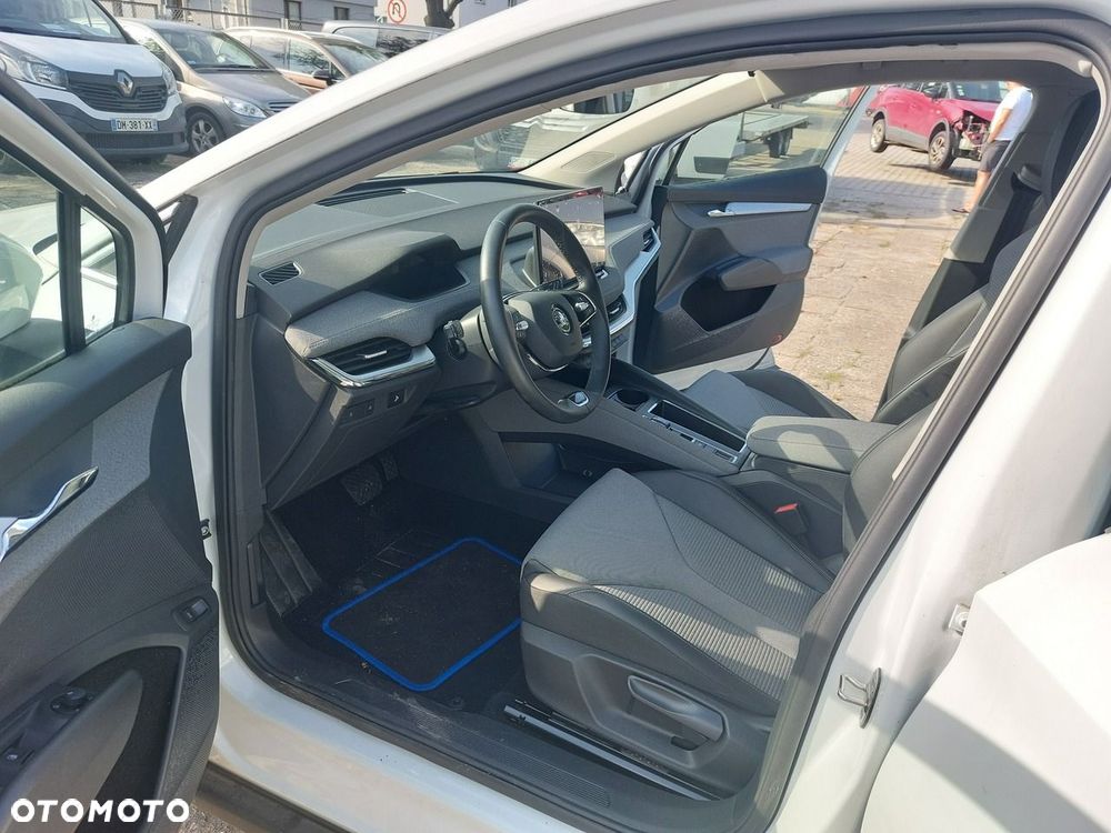 Skoda Enyaq - 11
