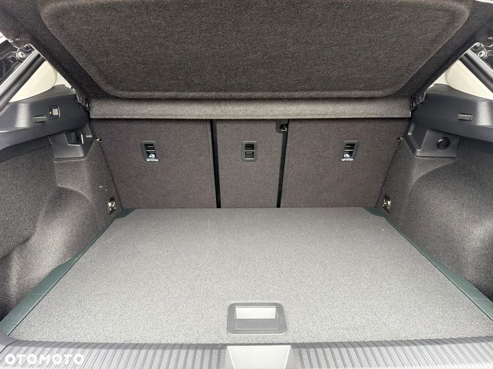 Volkswagen T-Roc 1.5 eTSI Style DSG - 18