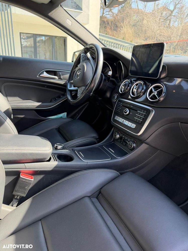 Mercedes-Benz GLA 200 d 4MATIC Aut. - 4