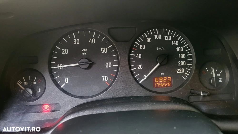 Opel Astra Classic III 1.4 - 6