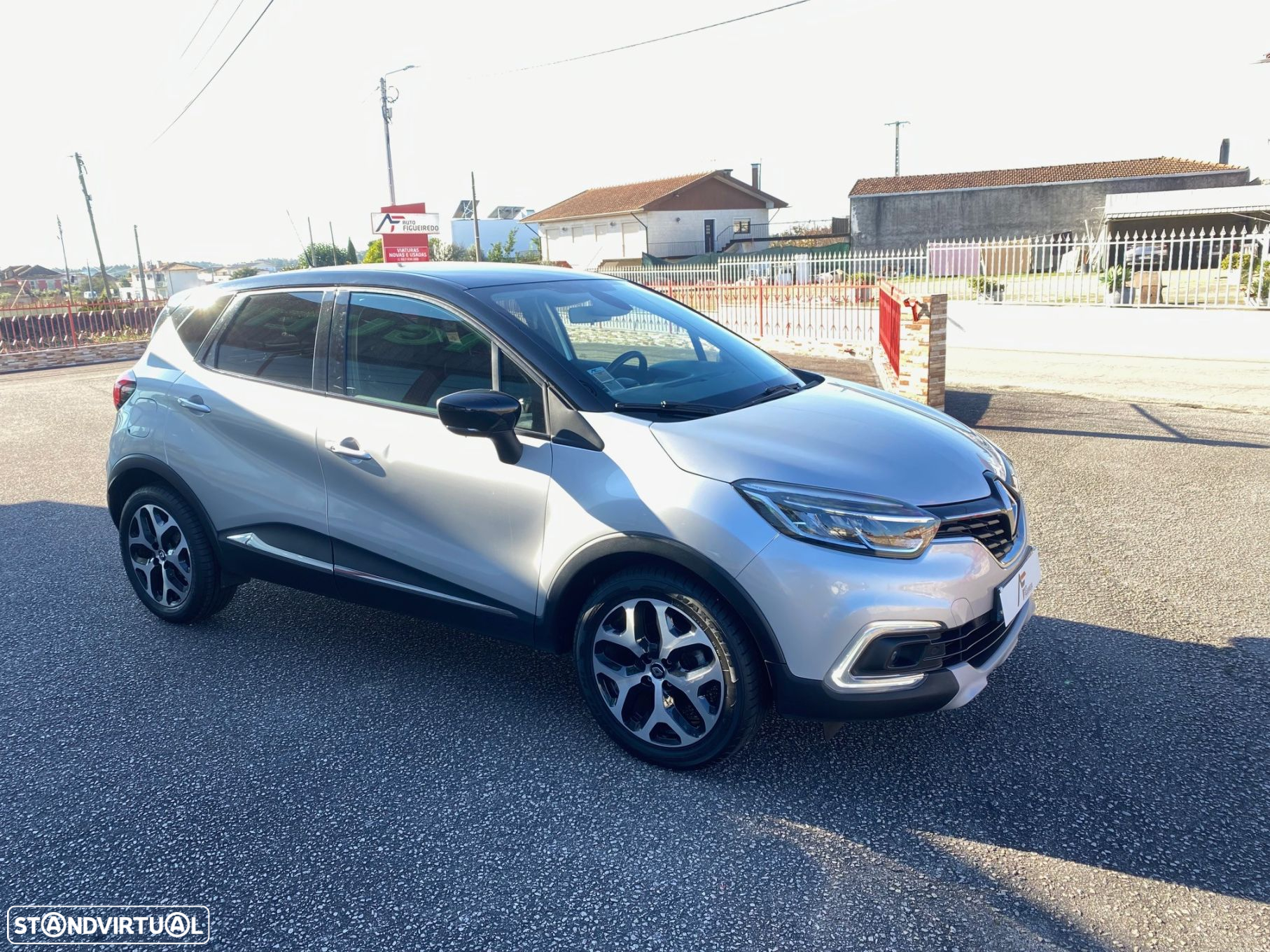 Renault Captur - 3