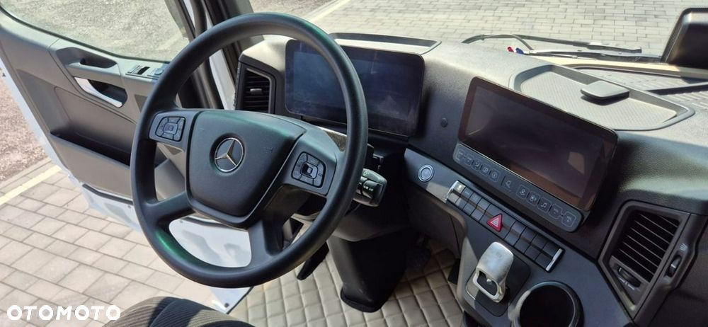 Mercedes-Benz Actros L 18.48 Giga Space Piękny Standard - 27