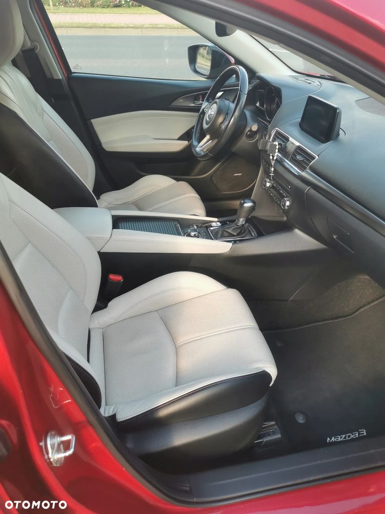 Mazda 3 - 13