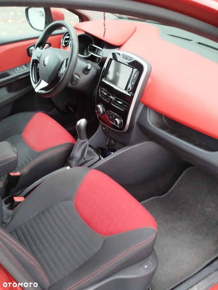 Renault Clio Grandtour Energy TCe 90 Start & Stop Limited - 22
