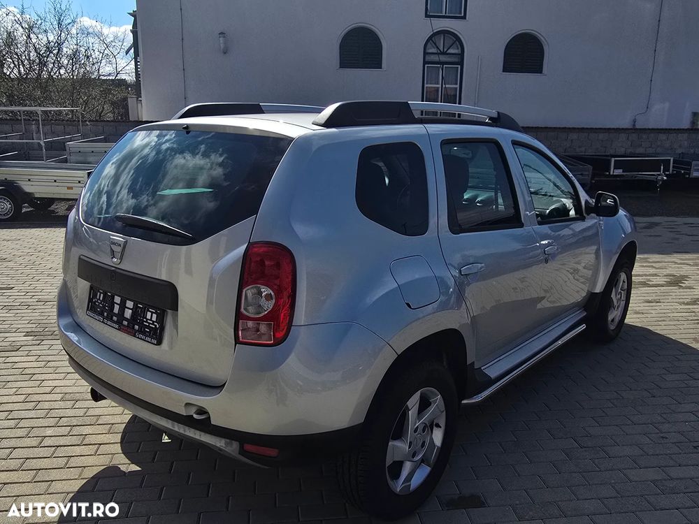 Dacia Duster 1.6 16V 4x2 Essentiel - 4