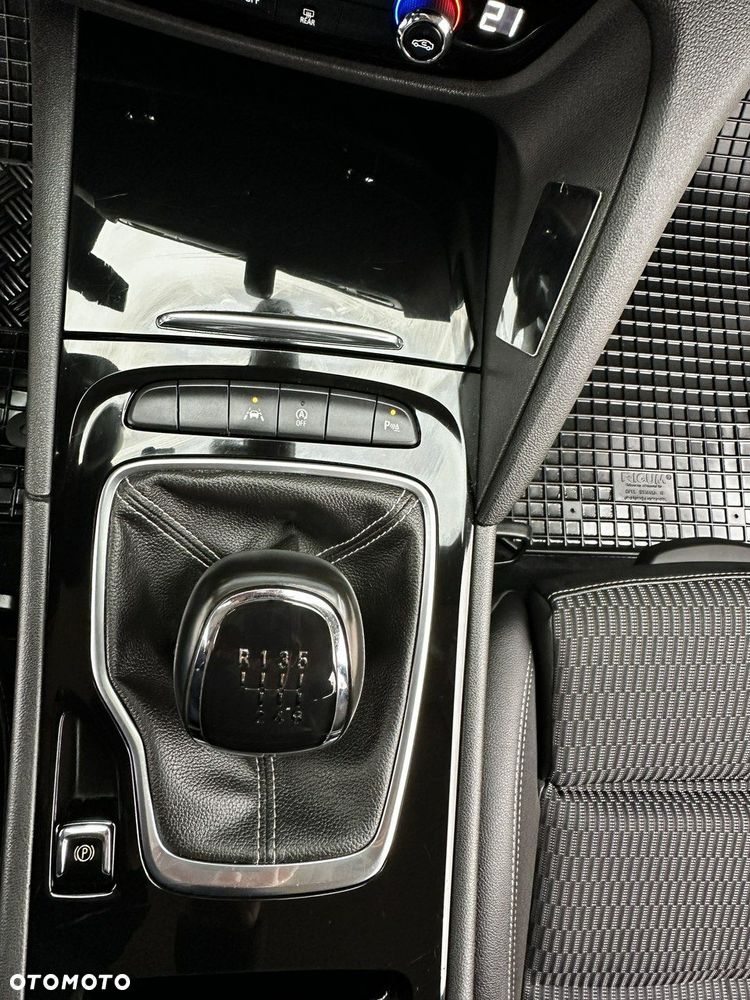 Opel Insignia 2.0 CDTI Cosmo S&S - 35