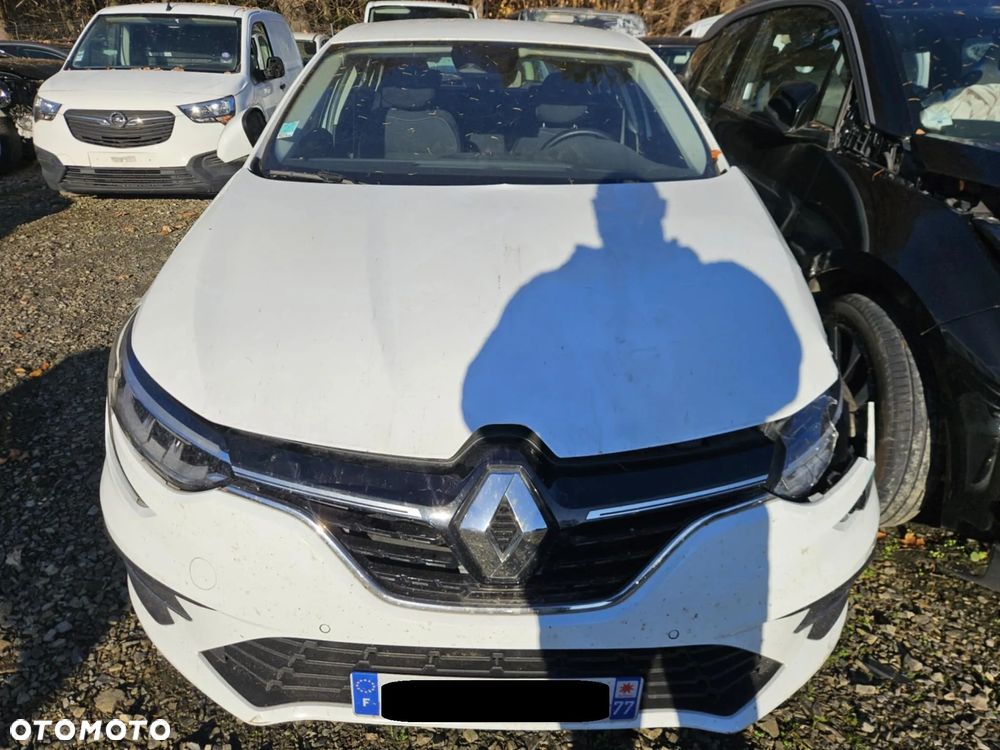 Renault Megane 1.5 Blue dCi Techno - 6