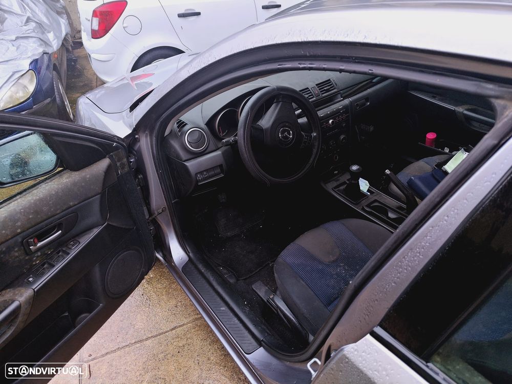 Mazda 3 Hatchback MZR 1.6 Comfort - 5