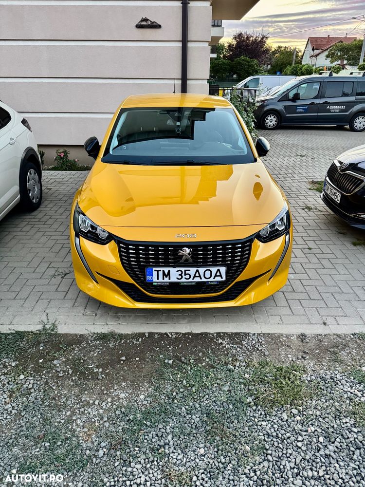 Peugeot 208 1.2 L PureTech STT EAT8 Allure Pack - 2