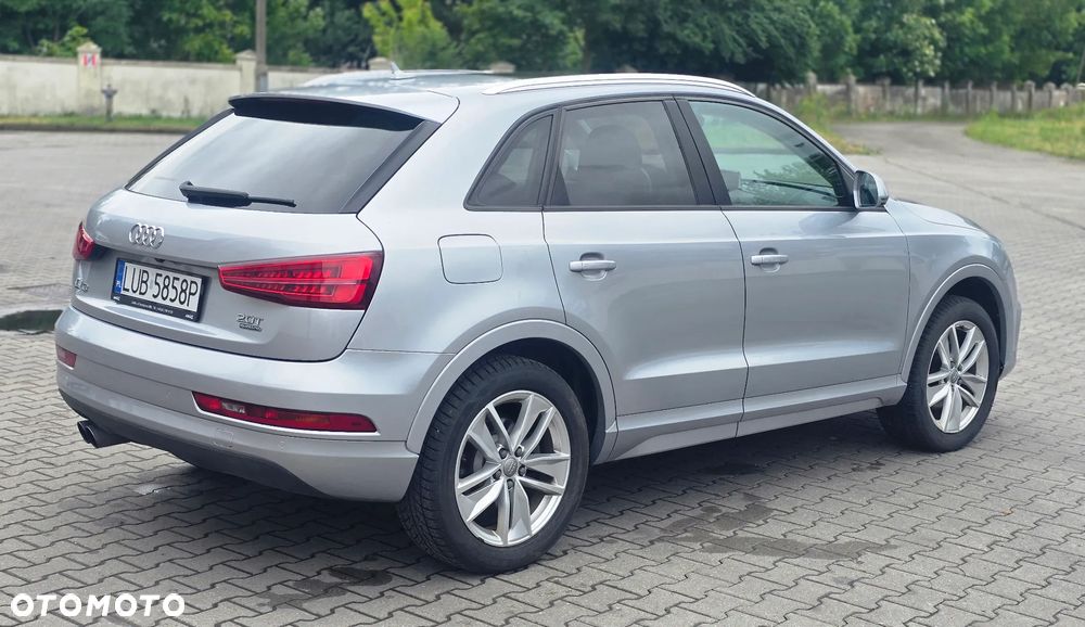Audi Q3 2.0 TFSI Quattro S tronic design - 5