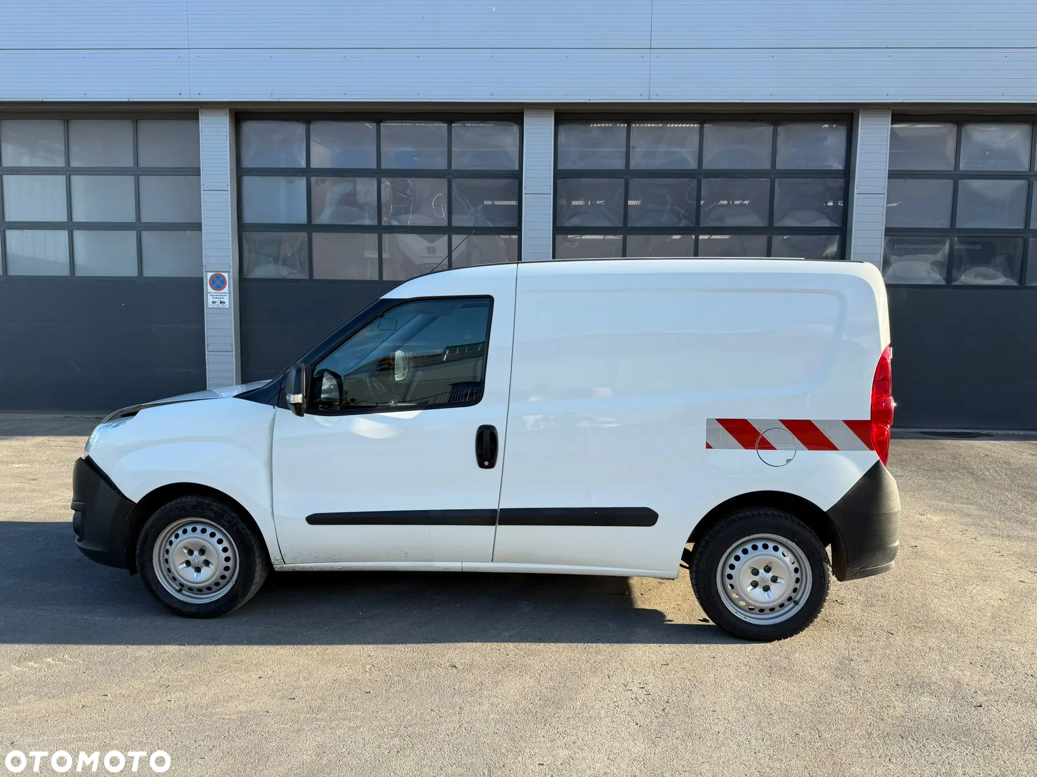 Opel COMBO - 4